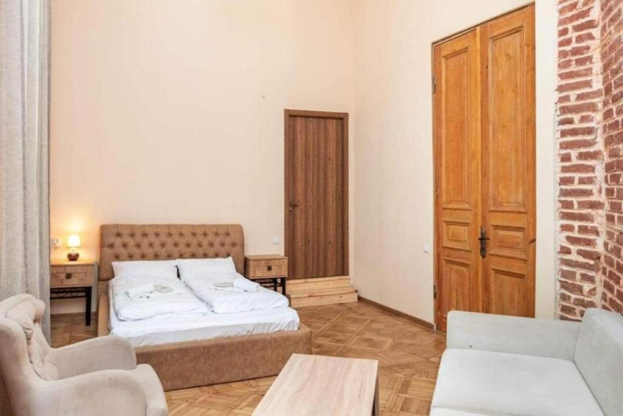 Crypto Hotel Tbilisi ภายนอก รูปภาพ