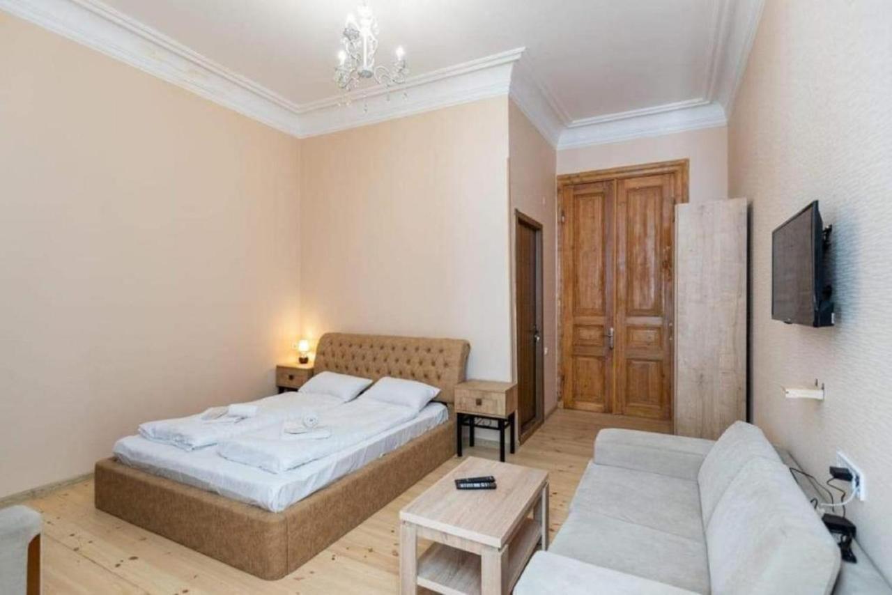 Crypto Hotel Tbilisi ภายนอก รูปภาพ