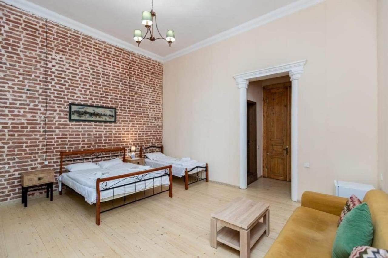 Crypto Hotel Tbilisi ภายนอก รูปภาพ