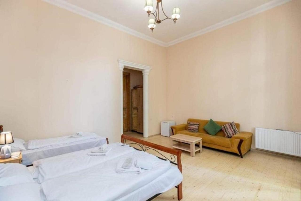 Crypto Hotel Tbilisi ภายนอก รูปภาพ